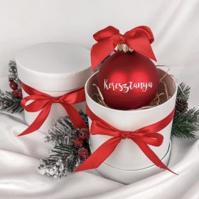Díszcsomagolás karácsonyi üveggömbhöz